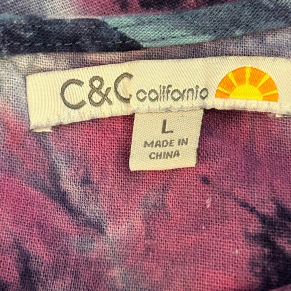 C&C California linen blend Colorful Tie-Dye Ruffle Hem Top - Picture 5 of 5